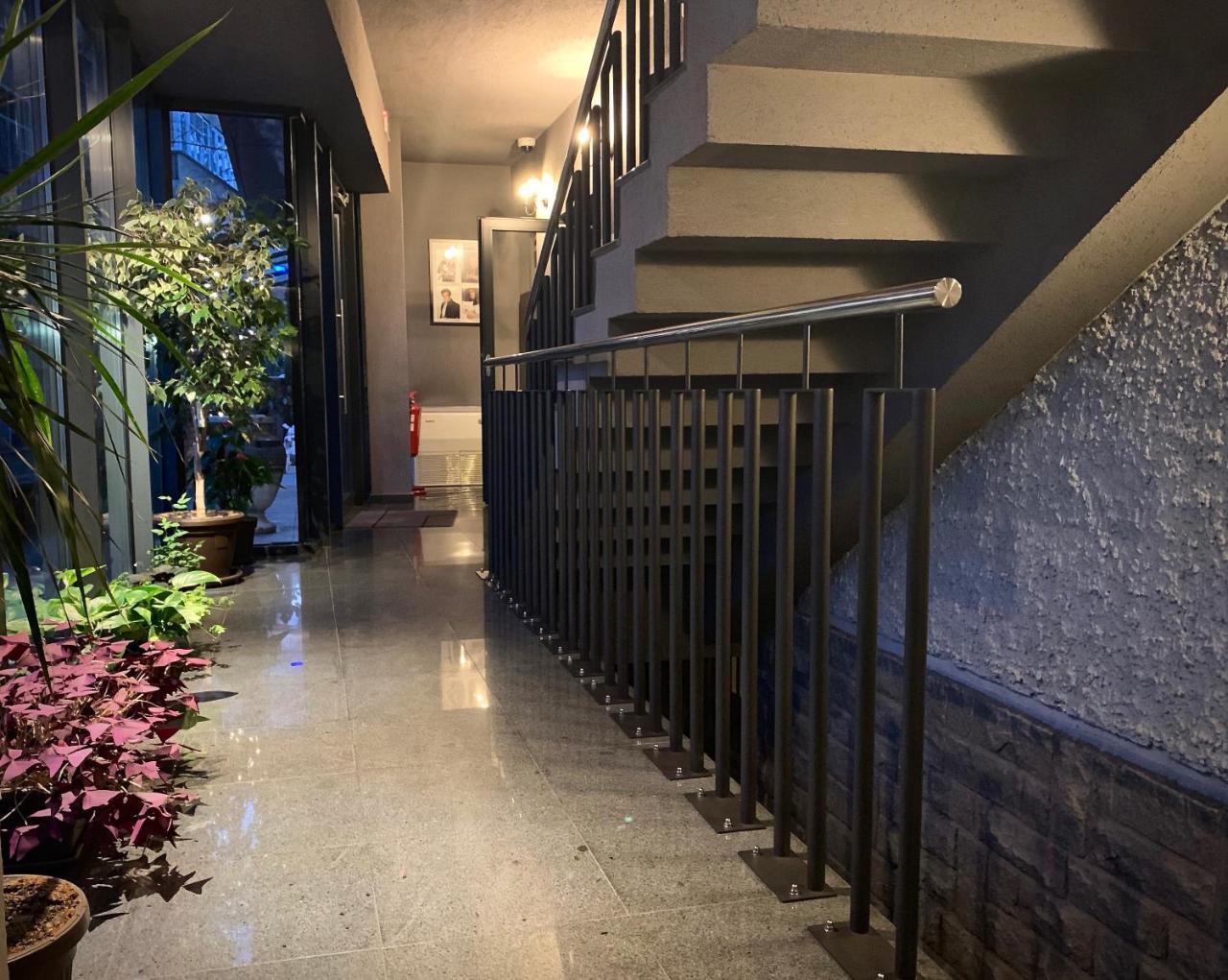 Magic Castle Sofia Hotel Ngoại thất bức ảnh